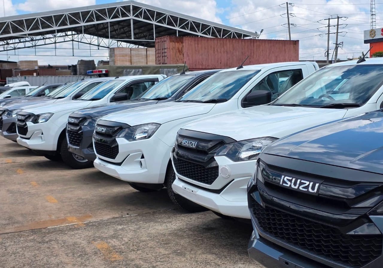 TFS 87 Single Cab 4Ãââ4