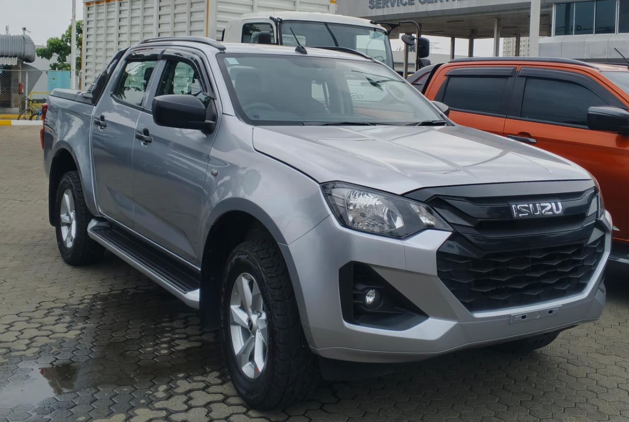 TFS 87 Double Cab