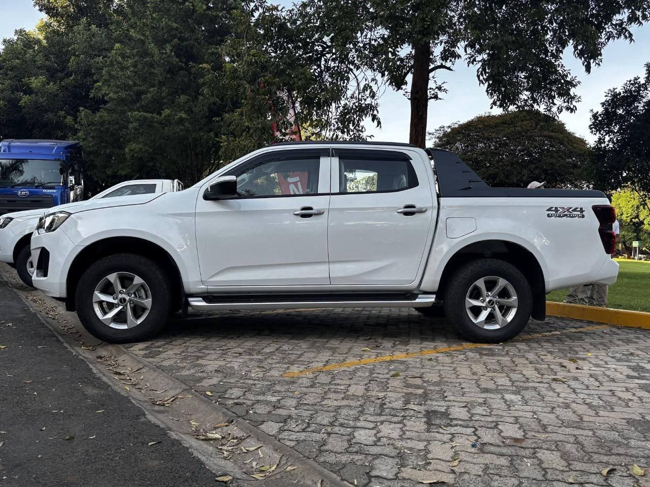 Isuzu D-Max Price in Kenya 2026: All Your Questions Answered (Single Cab, Double Cab & 4x4)